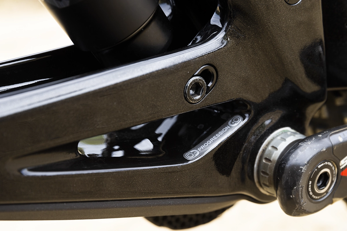 FURY(フューリー) | GT Bicycles 日本語公式サイト - GT