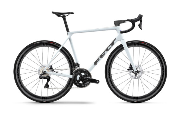 FR 4.0 | Expert | 105 Di2 | Felt公式日本語Web