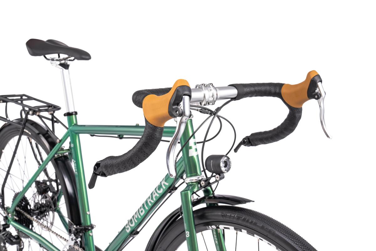 BT MY24 Arise Tour metallic green print 04