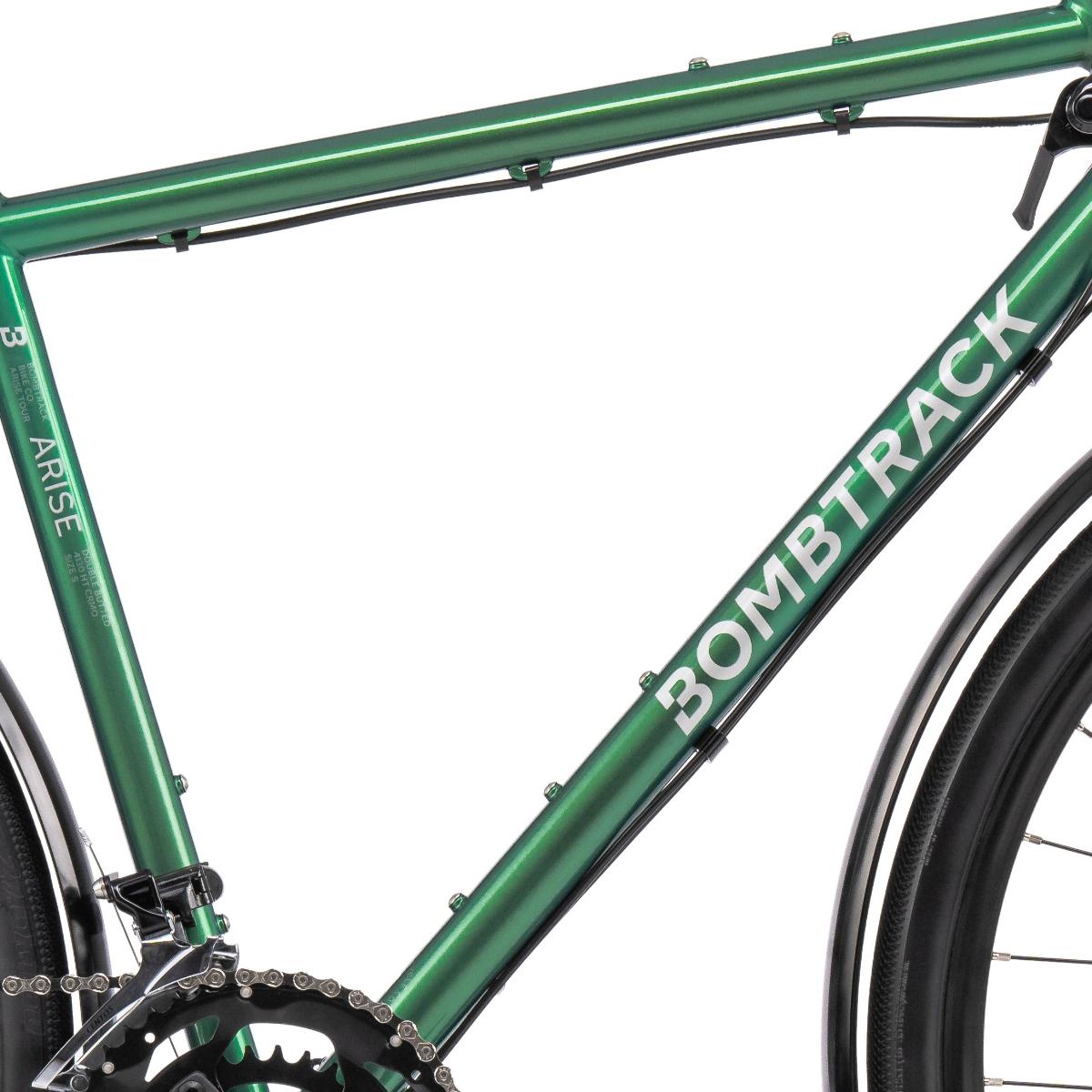 BT MY24 Arise Tour metallic green print 16 mount 01