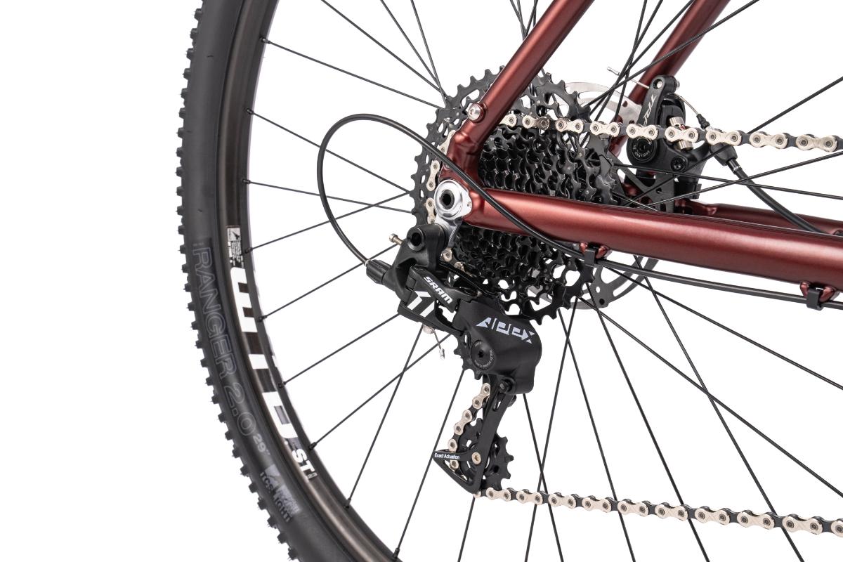 BT MY24 Beyond AL matt metallic red print 05