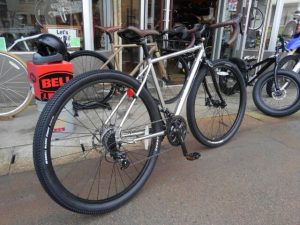 販売店ブログ紹介|ソノマ アドベンチャー インプレッション記事 サイクルショップ コバヤシ様