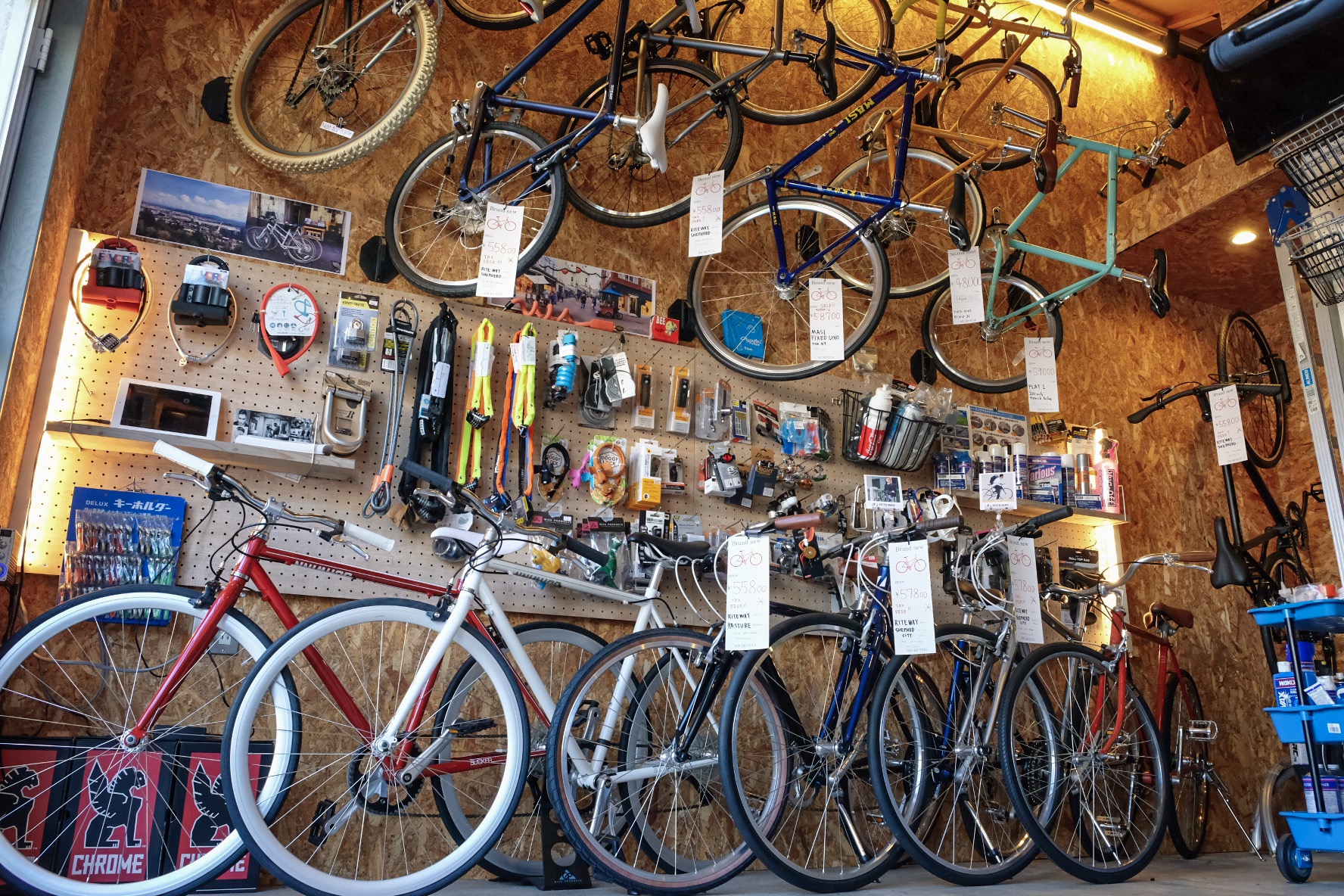 上京区XIE BICYCLEでライトウェイバイク多数展示中 | ライト