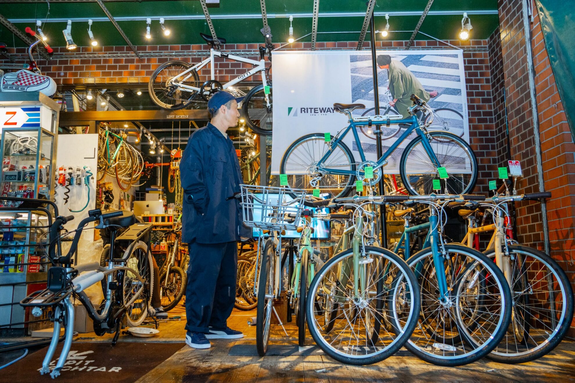 ショップ紹介 リピトイシュタール 西早稲田の自転車店 ライトウェイバイクブランドサイト ショップ紹介 リピトイシュタール 西早稲田の自転車店 ライトウェイバイクブランドサイト