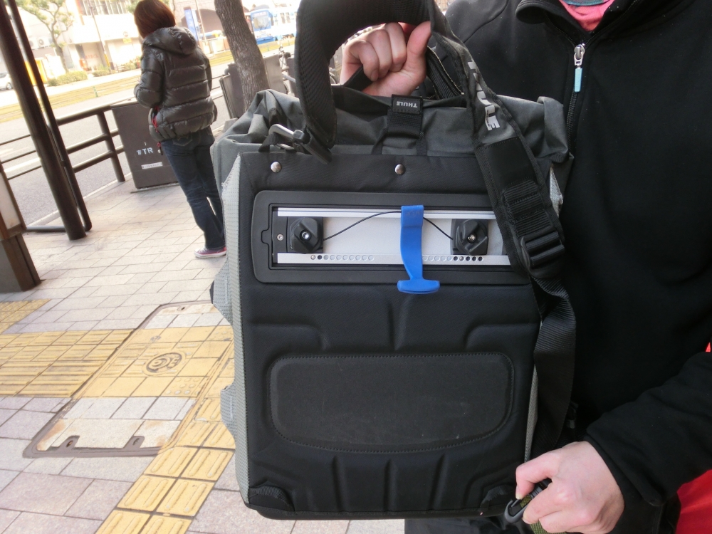スタイリッシュなパニアバッグ ｢THULE｣ の｢コミューターパニア｣