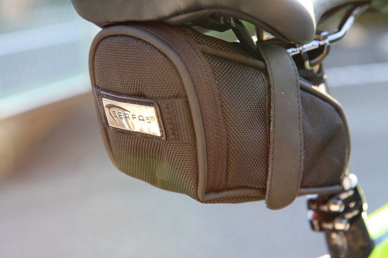 自転車用サドルバッグはコンパクトに! serfas「SERFAS スリムライン
