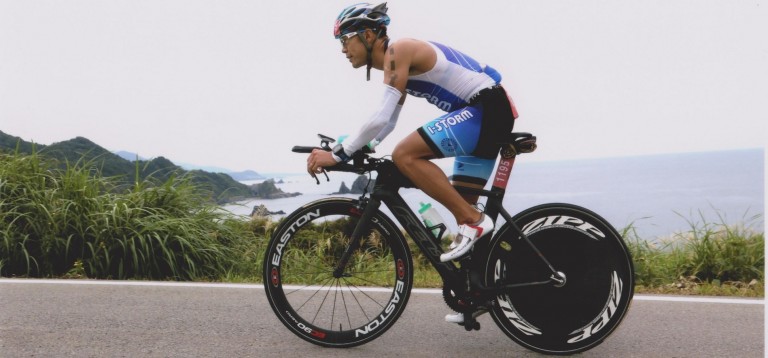 自転車乗りにおくるトライアスロンのすすめ　飯田忠司　②自転車…