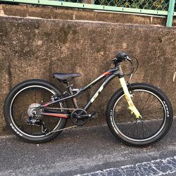 本格派キッズMTB　ストンパープライム20