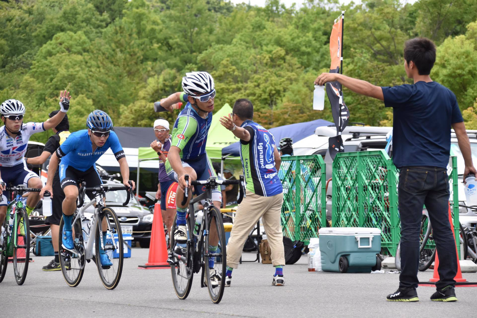 99E0E54F-597B-44F9-9454-36C140E9AC93