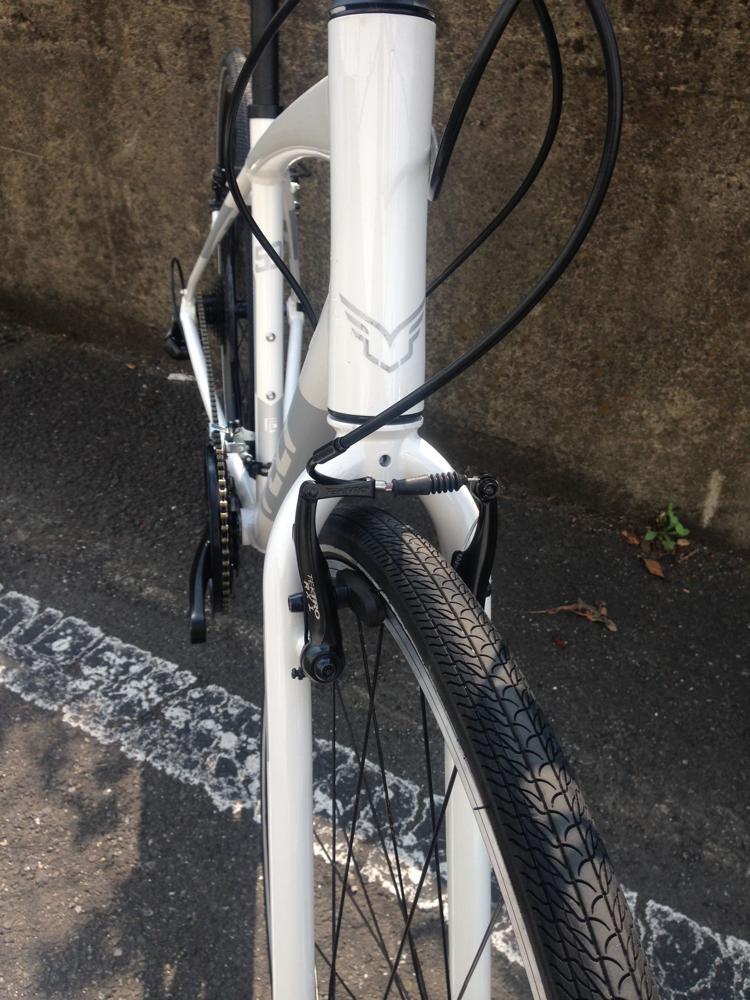 フェルトのクロスバイク ベルザスピード50を詳しく紹介 FELT VERZA 