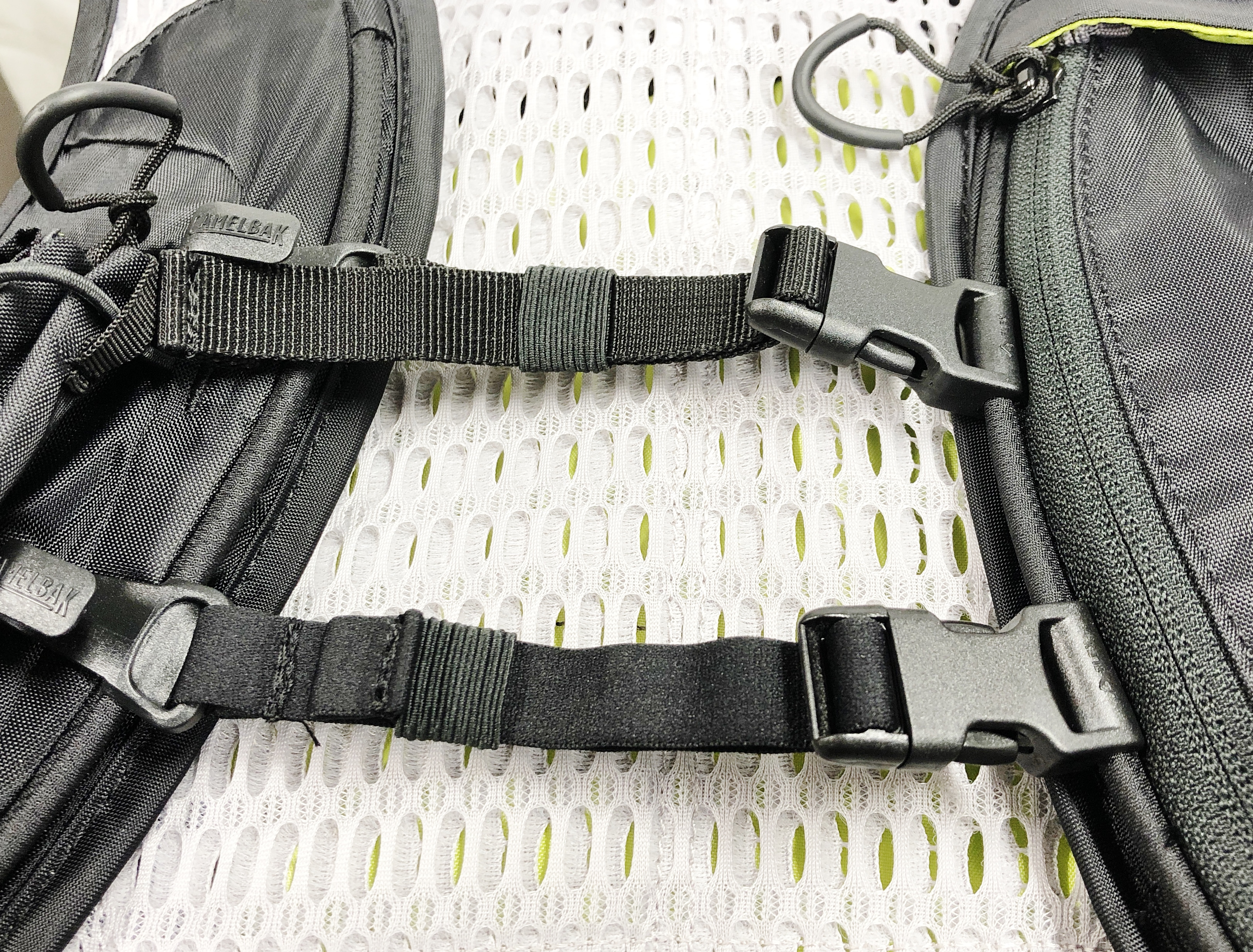 SDA王滝の新定番ハイドレーションバッグ キャメルバックの