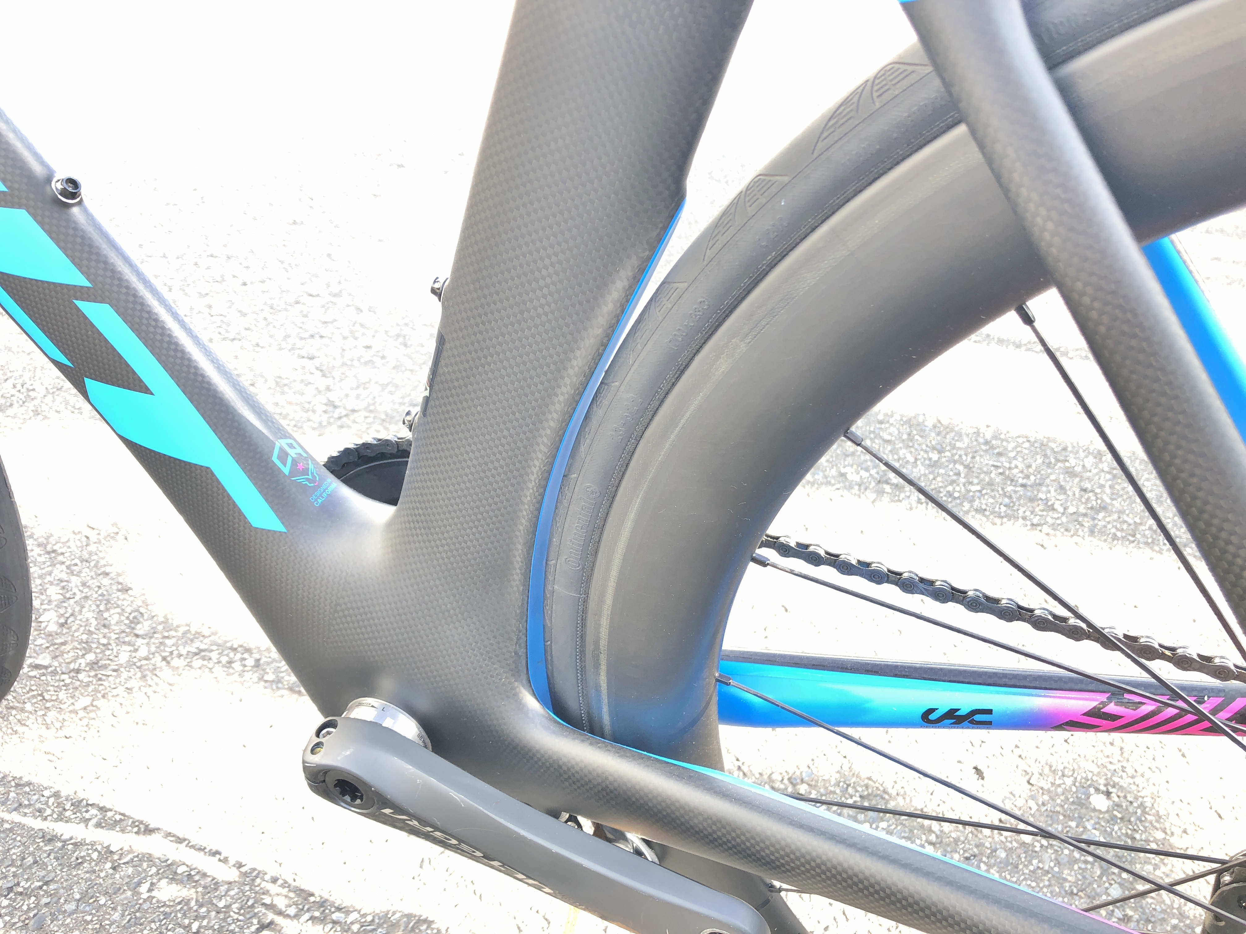エアロロードバイク】2018/2019 FELT AR3 の詳細に迫る エアロロードバイク】2018/2019 FELT AR3 の詳細に迫る
