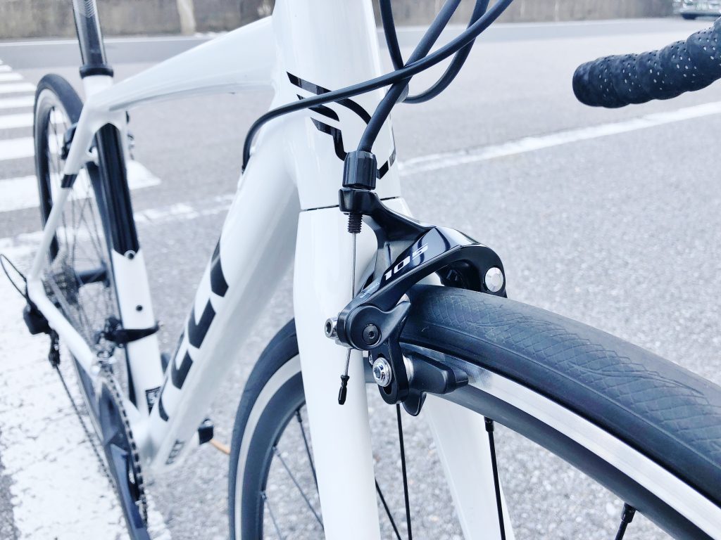 ロードバイク】2019 FELT FR30 の詳細に迫る