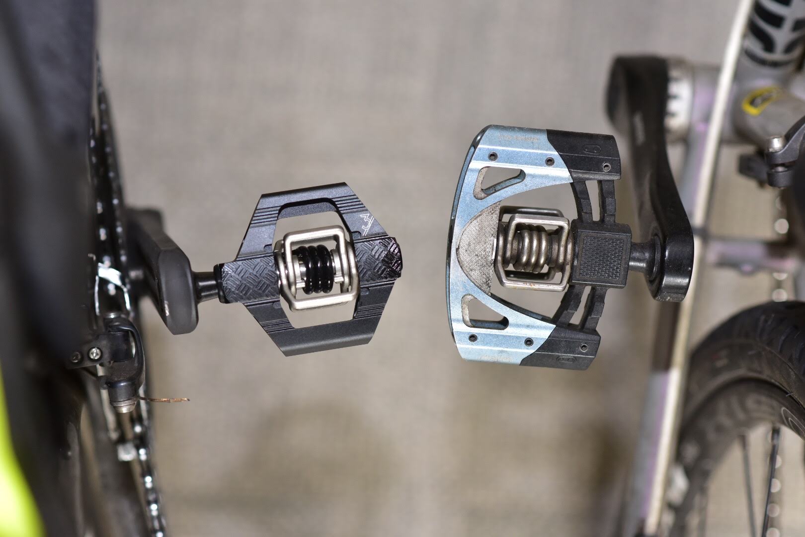 ◇ CRANKBROTHERS 自転車 ペダル マレット DH11 ゴールド-