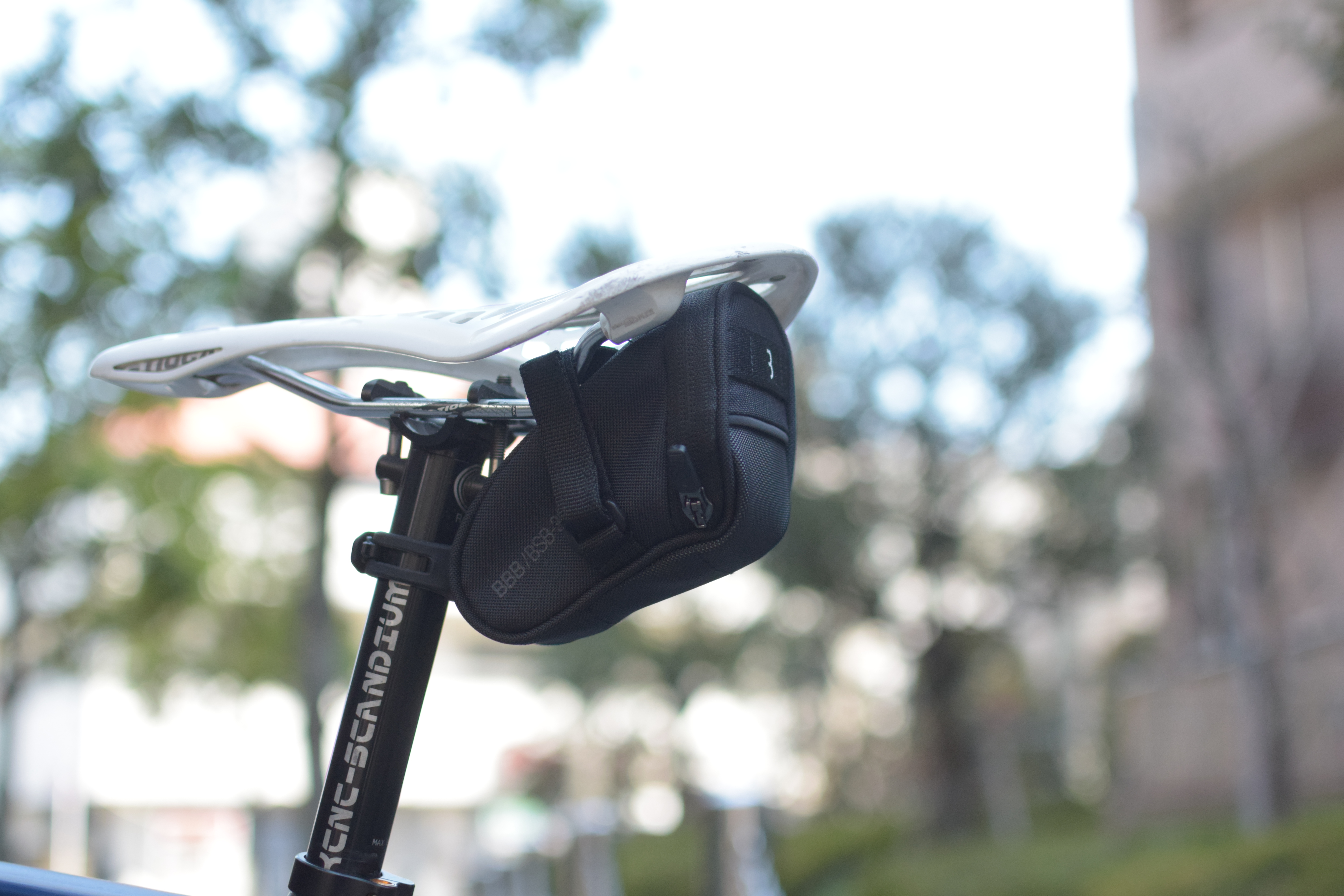 2,200円で買える本格ロードバイク用サドルバッグ BBB「スピードパック」