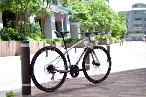 クロスバイクのグレードアップにオススメの軽量ホイール アレッ…