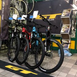 京都市の「自転車のきゅうべえ白梅町店」にて、GTポップアップショップ