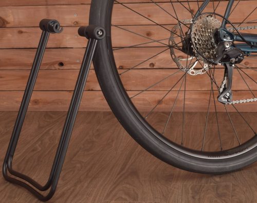 スルーアクスル対応ディスプレイスタンド2種類の販売を開始