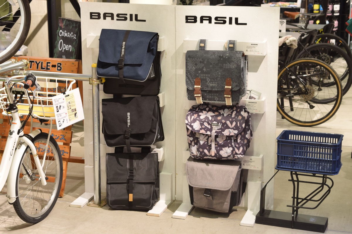 54%OFF!】 サンド かばん パニアバッグ アーバンロード BASIL バッグ ロードバイク 自転車 モスグリーン 54%OFF!】 サンド かばん パニアバッグ アーバンロード BASIL バッグ ロードバイク 自転車 モスグリーン