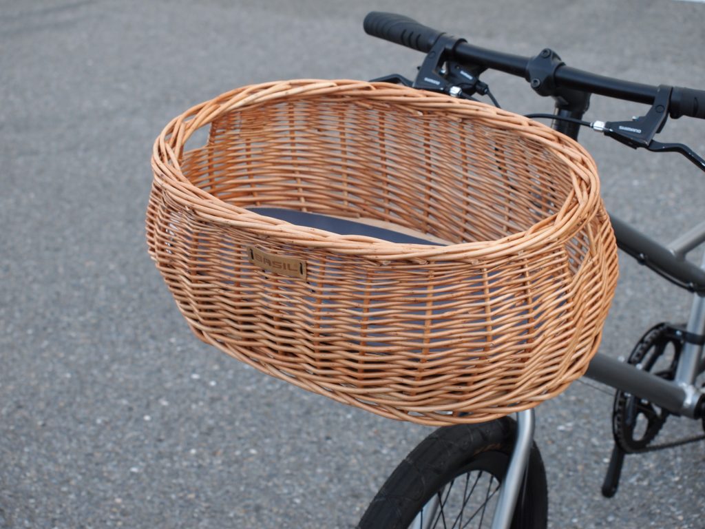 BASIL PLUTO FRONT BASKET XL