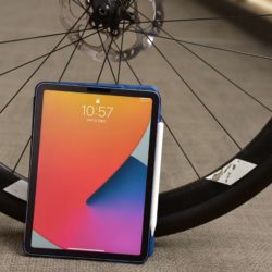 IPADを自転車で運ぶ　タブレットの持ち運び (2)