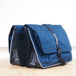 バックパックからパニアバッグへ「BASIL FORTE DOUBLE BAG」の紹介