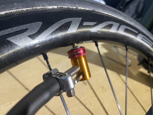 メカニック必須！バルブを曲げないポンプヘッド | KCNC …