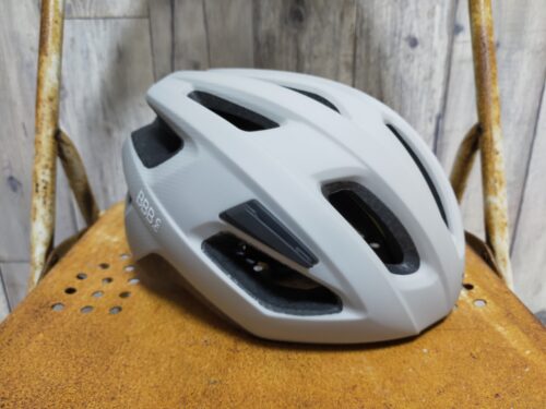 ロードとMTB兼用できる MIPS搭載ヘルメット | BBB…