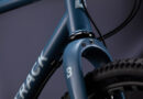 BOMBTRACK ブランドロゴをリニューアルした2024モデルを公開