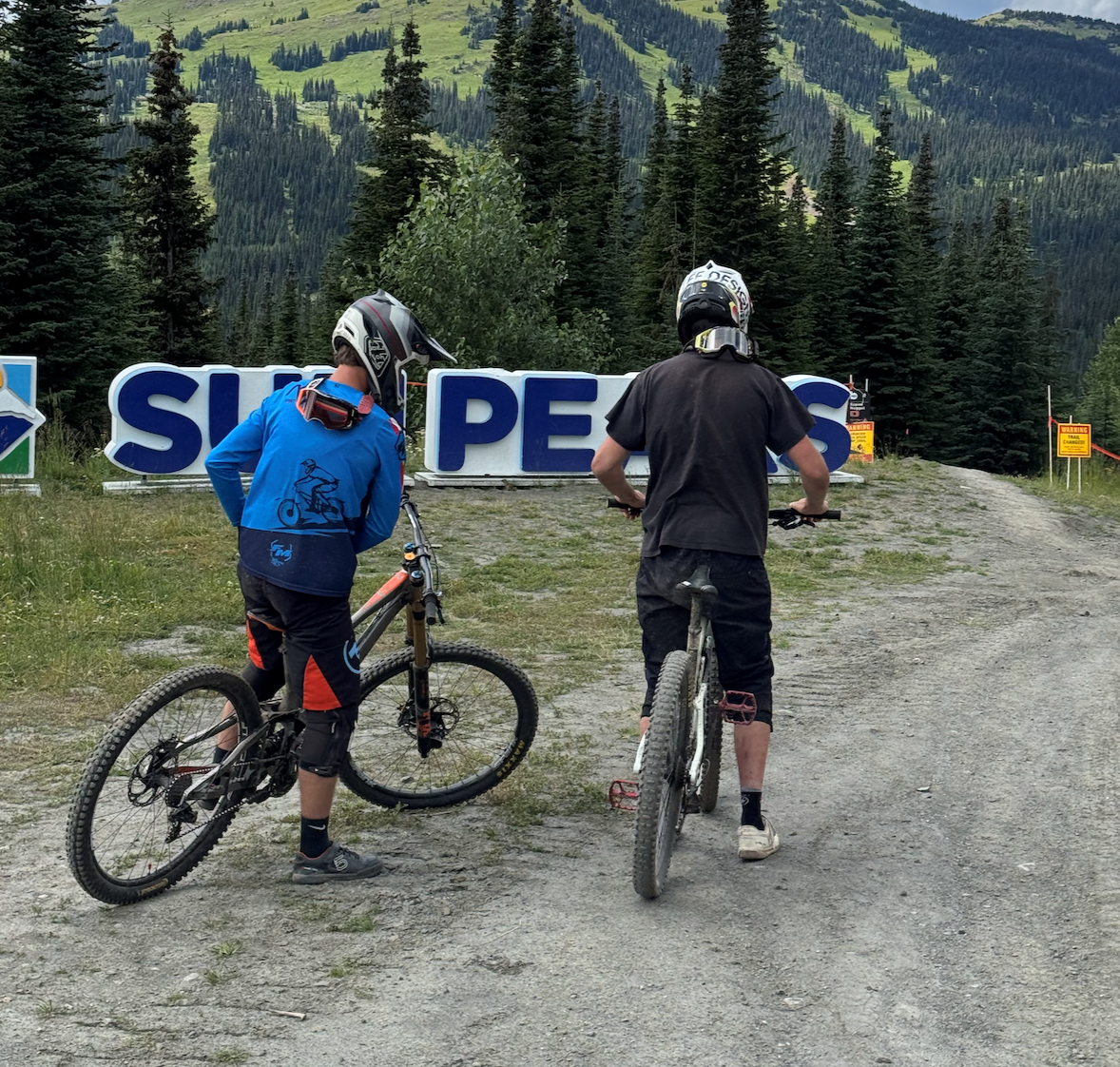 Crankbrothersサポートライダー 朝倉佑太選手 カナダ遠征期 2025年夏