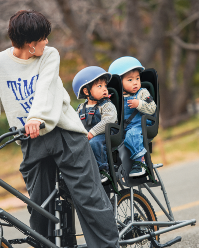 安全にこどもを二人乗せられる！電動アシストカーゴバイク『RI…