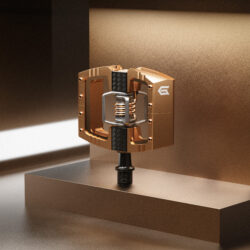 Crankbrothersから、トップライダーと共同開発したペダルが2025年10月10日に発売！