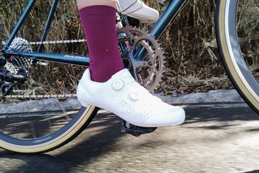 FLR FNT-9 ロードバイクシューズ 幅広