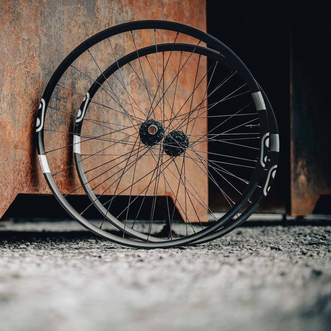 826257_SYNTHESIS20ALLOY202