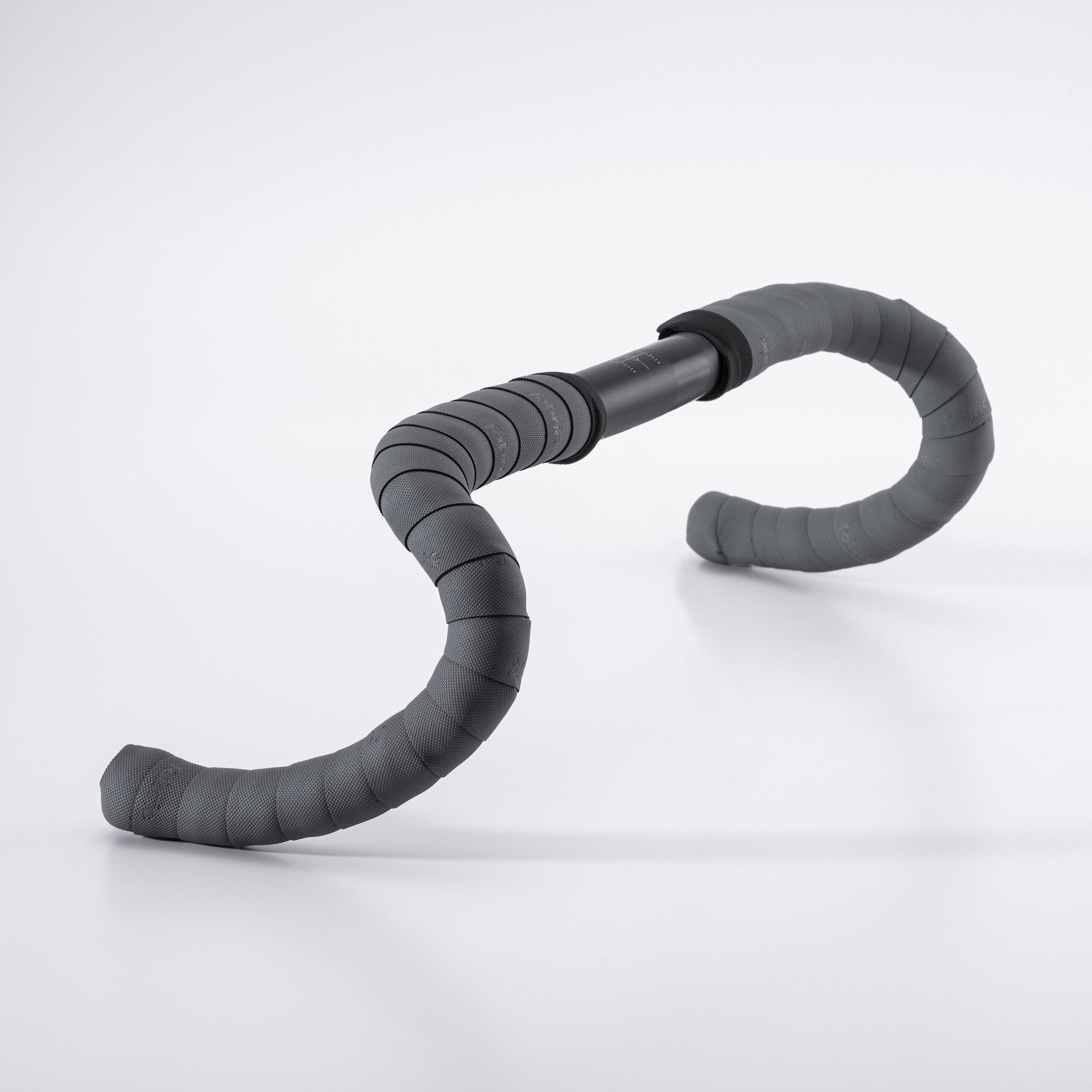 Feature_402977030319_FHT-03_Knurl-Gravel_charcoal_assembled-large-2