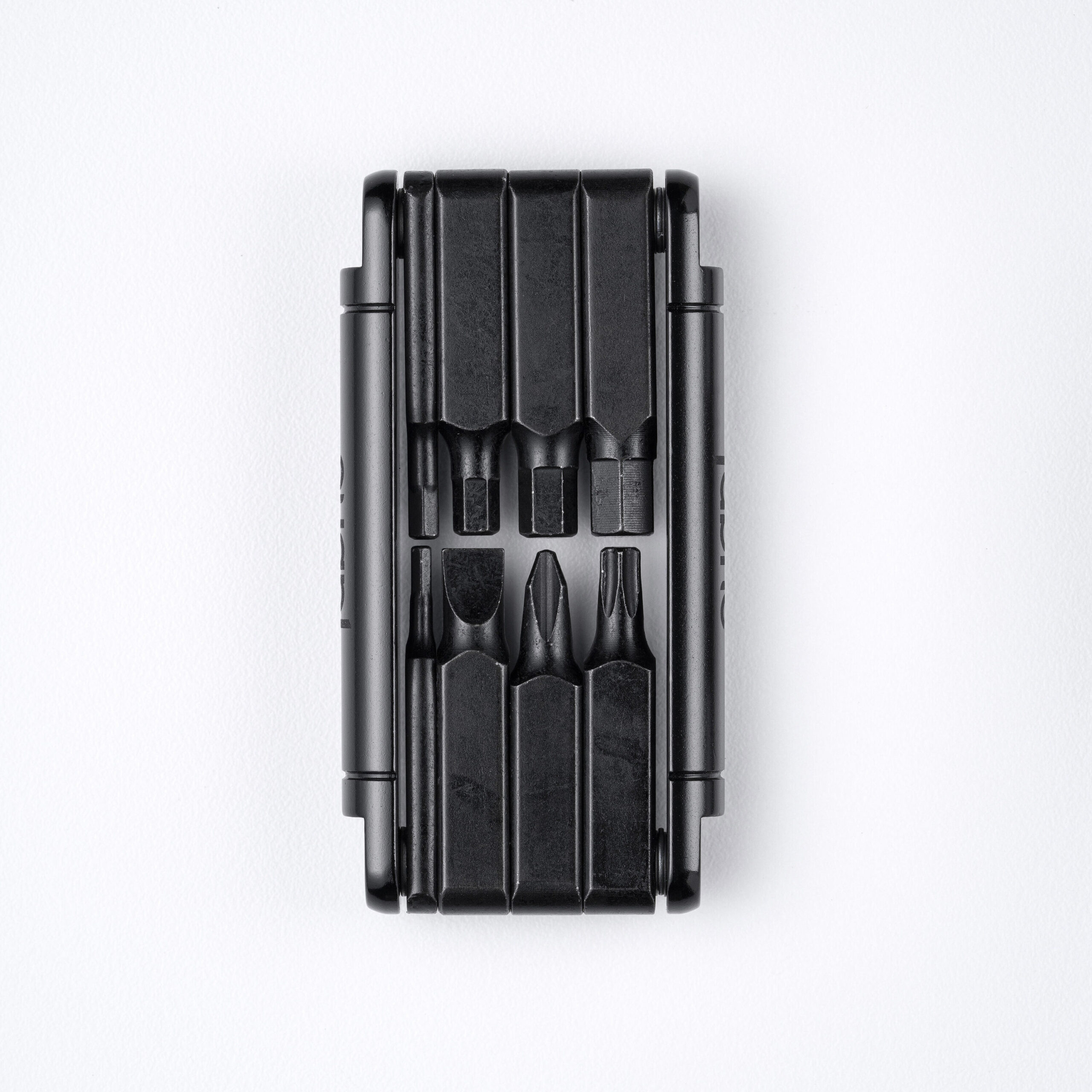 Feature_407745020801_FTL-02_EightTool_black_main-large-1