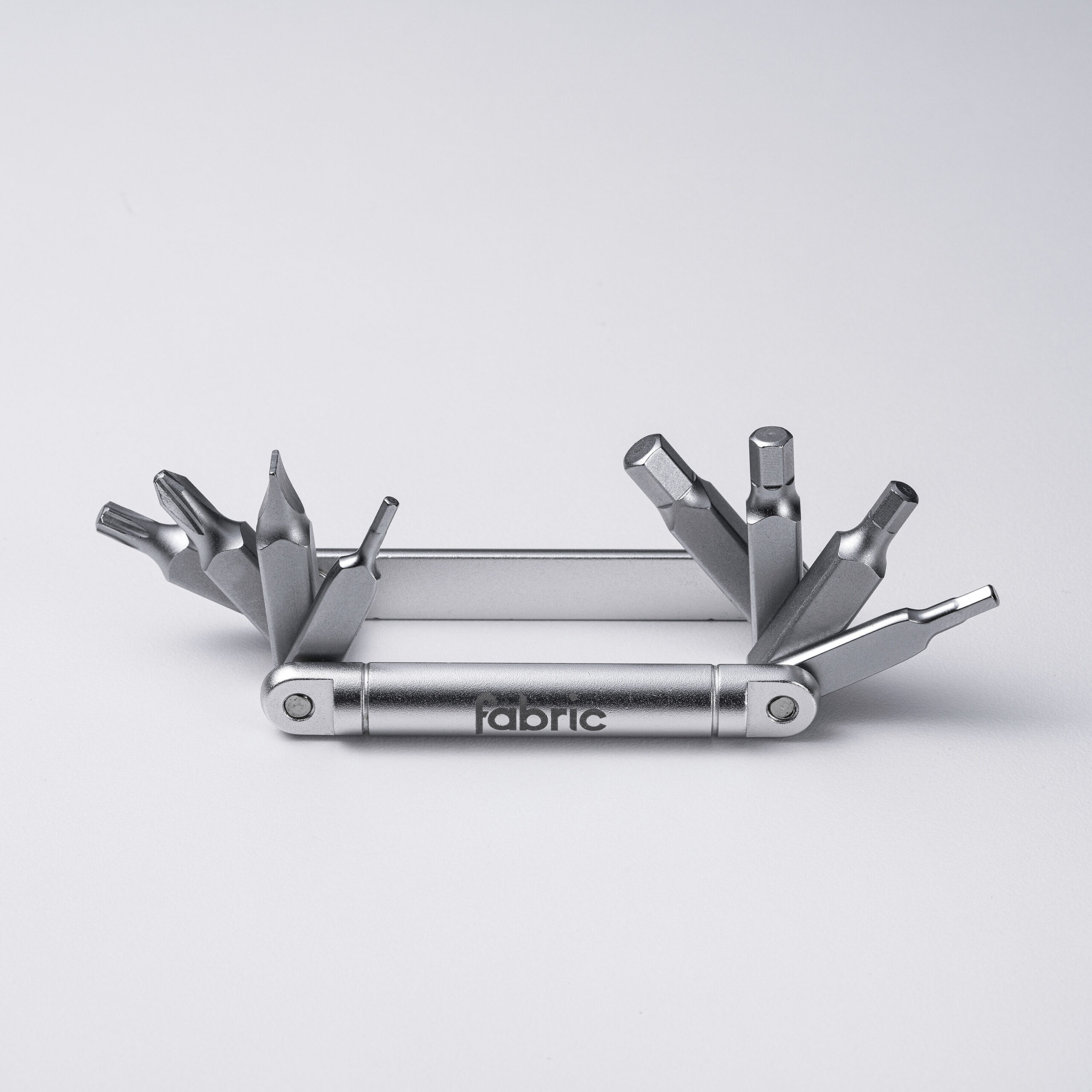 Feature_407745020809_FTL-02_EightTool_silver_3d-side-unfolded-large-1