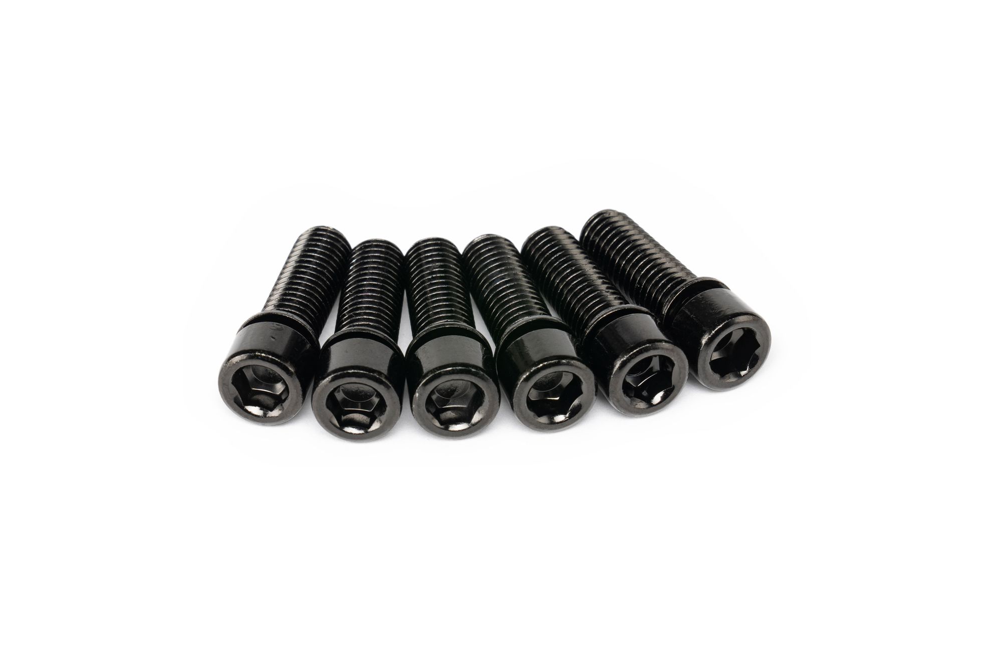 688205_salt20solid20stem20bolts20black