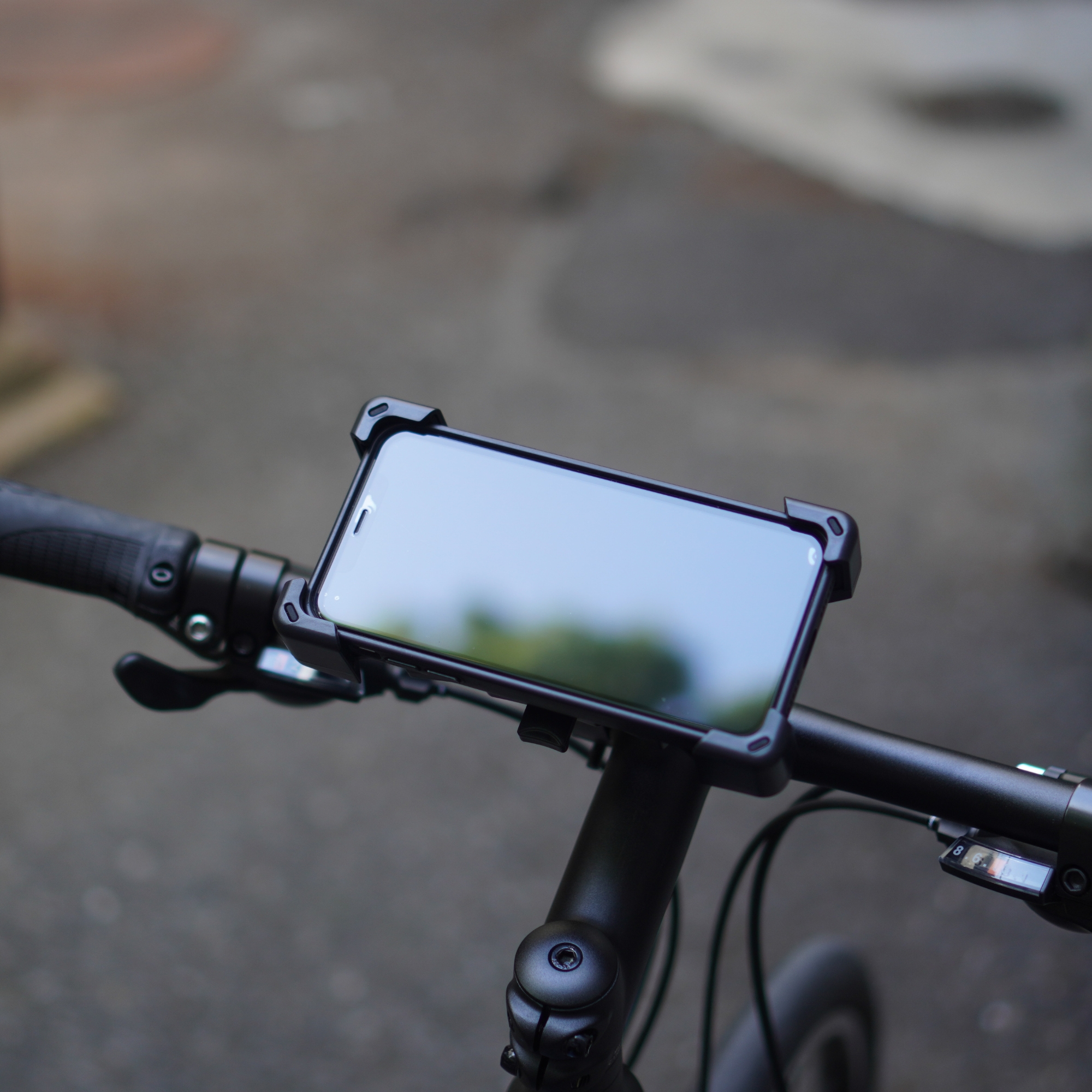 PHONE HOLDER CROSS CLAMP｜スマートフォンホルダ－ クロスクランプ式