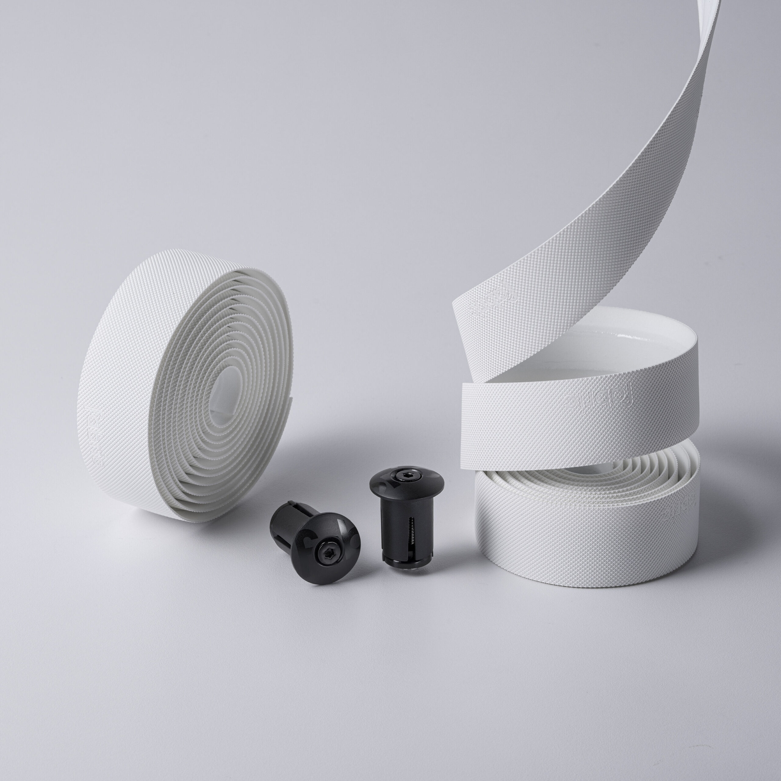 Feature_402977020207_FHT-02_Knurl_white_overview-large-1